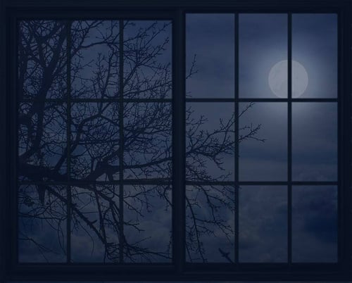 AdobeStock_396079609-moon-window900x725